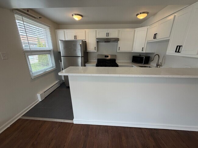 Photo - 26 E Washington Ave Unidad 1