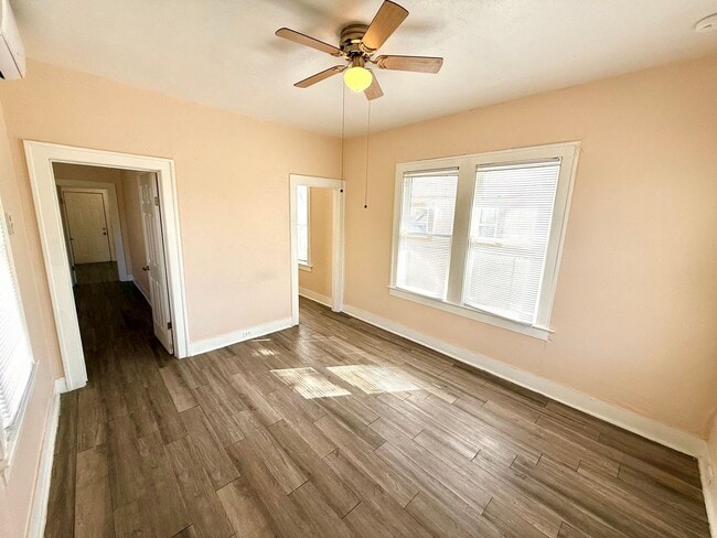 Photo - *COMING SOON* Charming 1-Bedroom Duplex With Laminate Flooring Throughout + Fenced Backyard