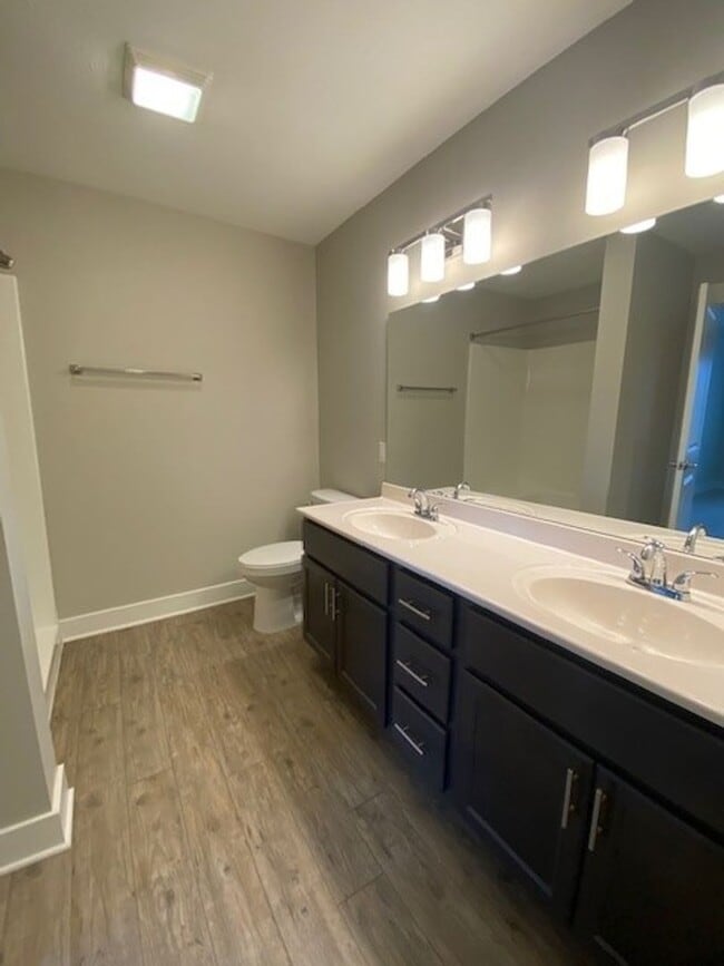 Photo - Eagle Crossing Luxury Apartment Homes