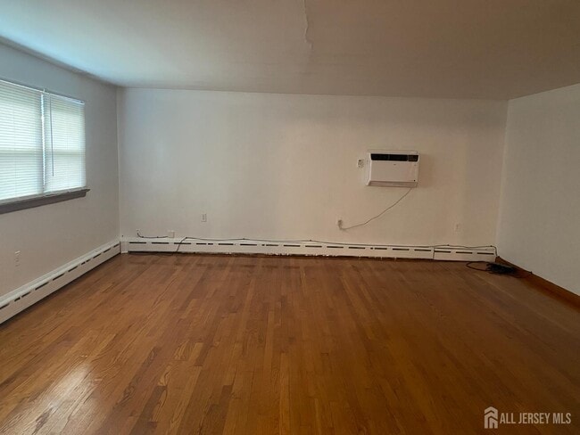 Photo - 123 Highland Ave