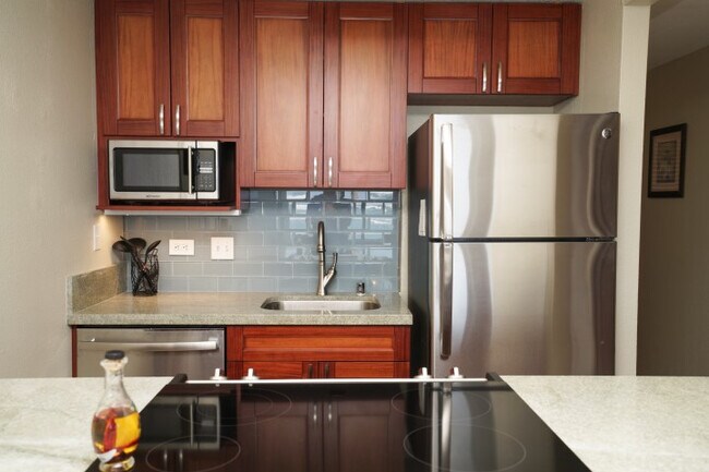 Photo - BEACH FRONT Furnished 2/2/1-pkg in Waialua...