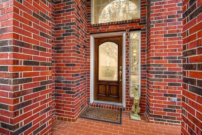 Photo - 1446 Sherwood Park Cir