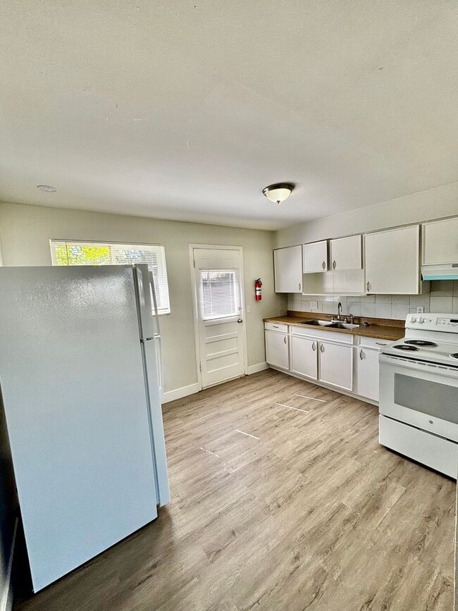 Building Photo - 5660/5670 W. 52nd Avenue Unit 5670-1