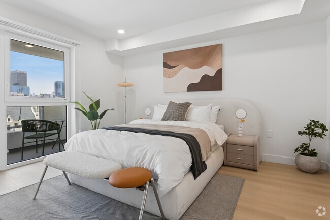 2BR, 2BA - 1,219SF - Primary Bedroom
