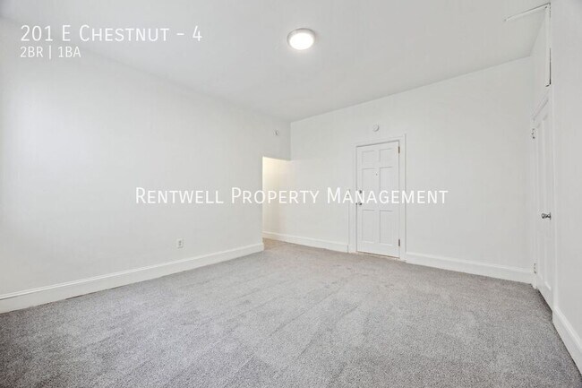 Photo - 201 E Chestnut St Unit 4