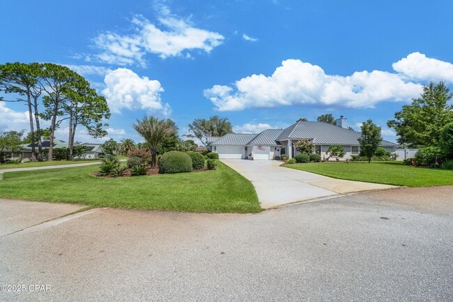 Photo - 625 Amberjack Dr