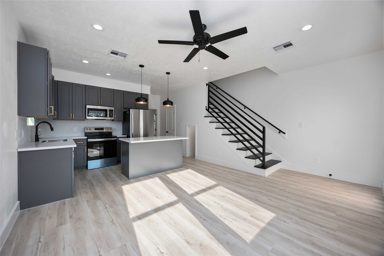 Photo - 5605 Tommye St Unit A B