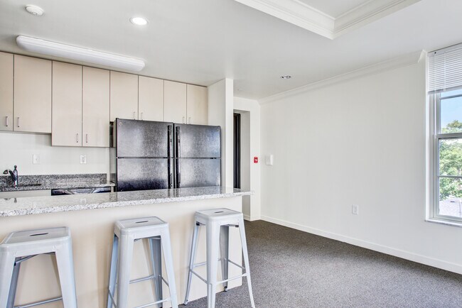 Photo - The Amsterdammer