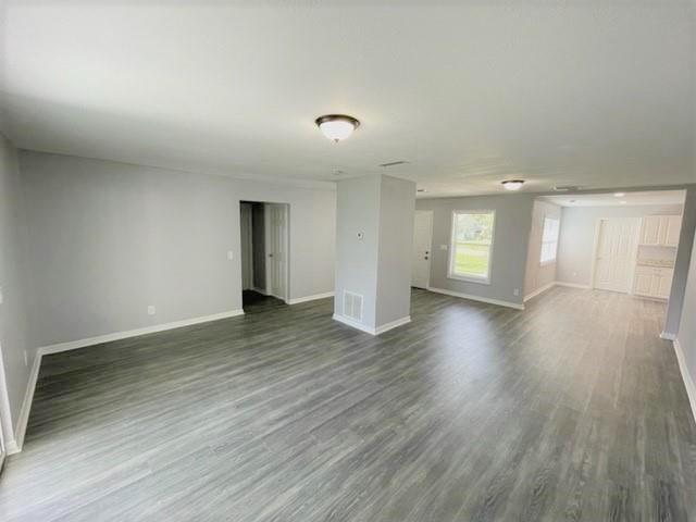 Photo - 705 Harland Ct