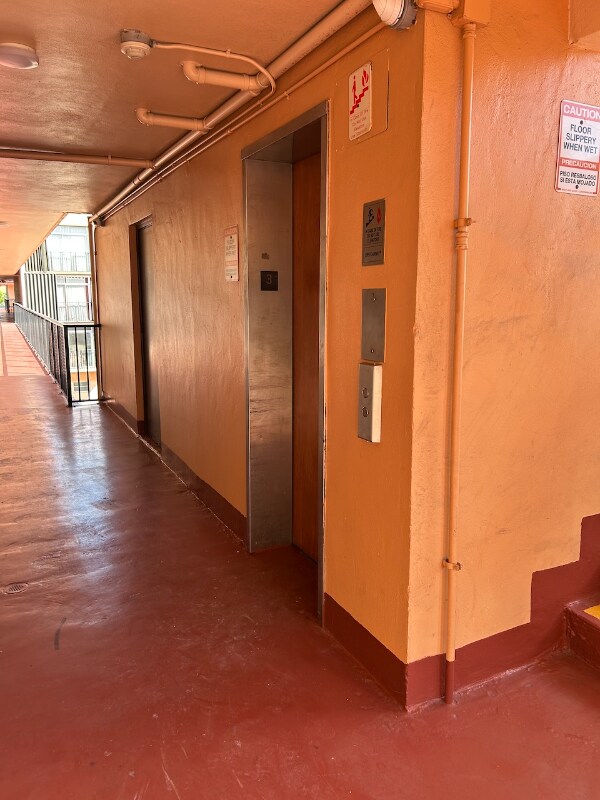 Photo - 1855 W 60th St Unit 325