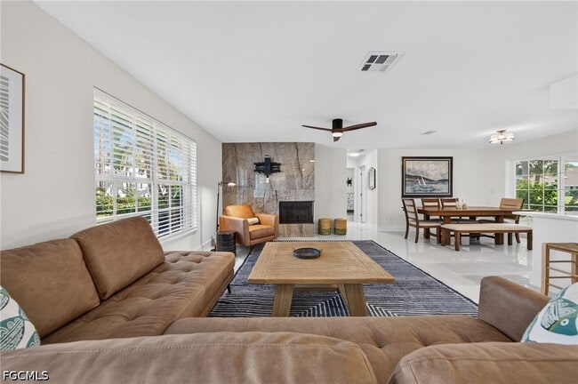 Photo - 27228 Gasparilla Dr