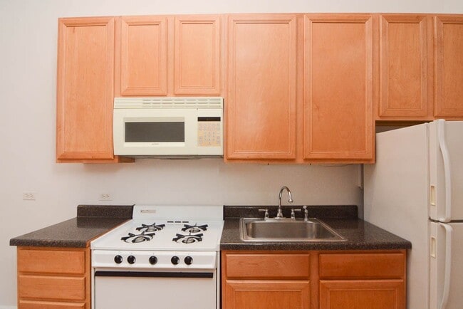 Photo - 2515 W Winona St Unit M04H