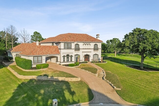 Photo - 1229 Strathmore Dr