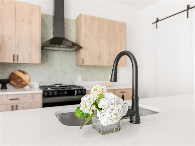 Photo - 2015 N Prairie Ave Unidad 204