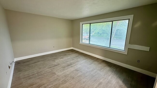 Photo - 507 Linden Dr