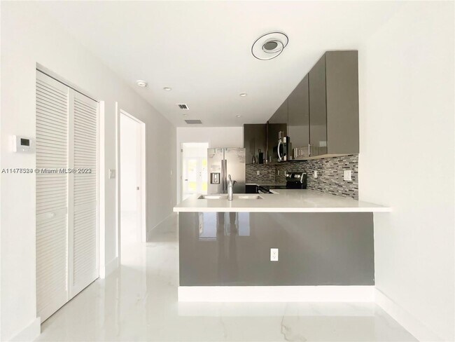 Photo - 12060 SW 216th St Unit B