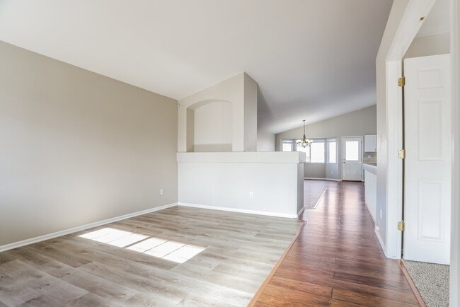 Photo - 11357 E 116th Ave