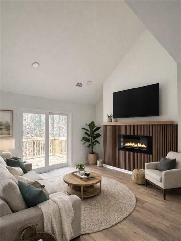 Photo - 1352 Overlook Cove SE