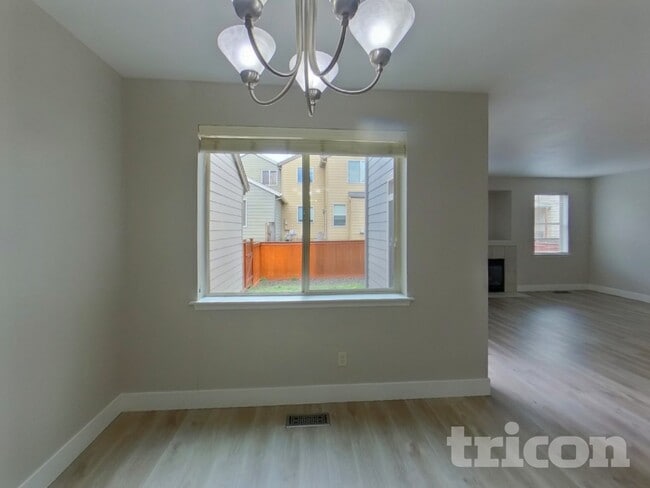 Photo - 11893 Dunhill Rd