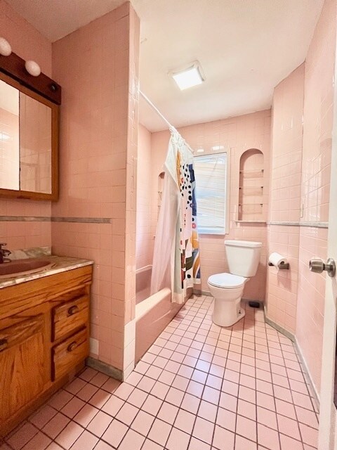 Photo - 113 Lanark Rd Unit 1