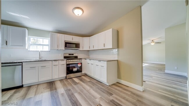 Building Photo - 360 State St Rental