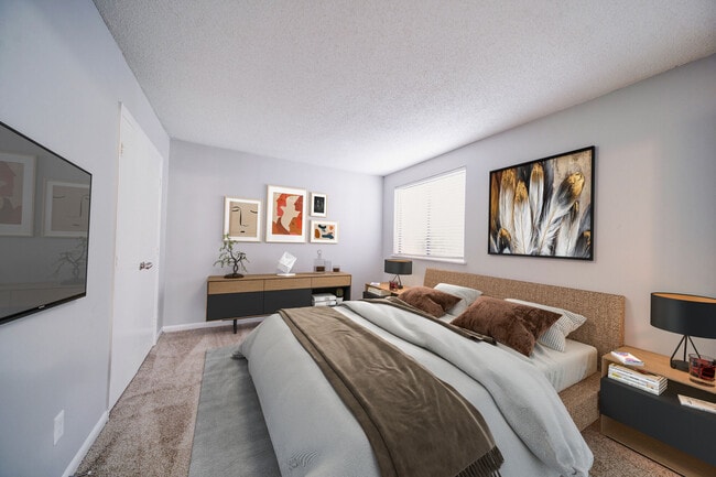 Photo - Foxcroft Apartments