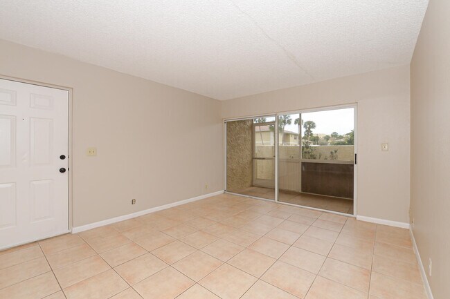 Photo - 1540 SE Royal Green Cir Unit 103