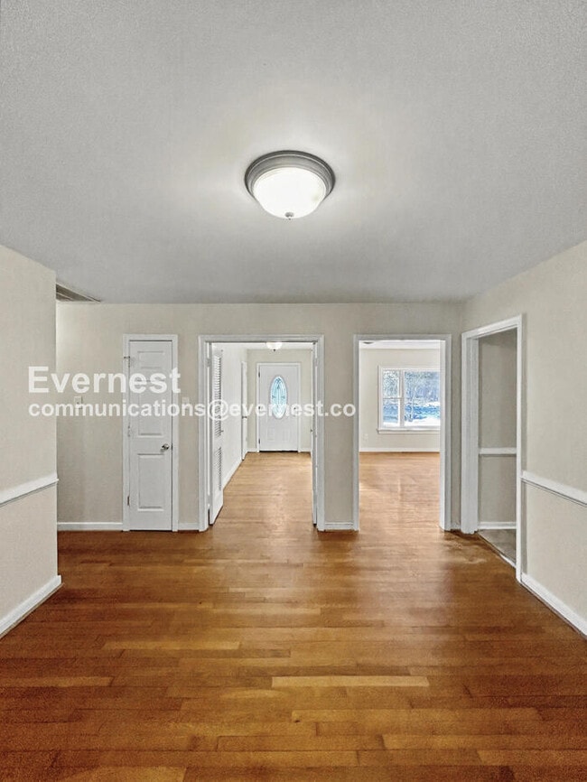 Photo - 7001 Conifer Rd