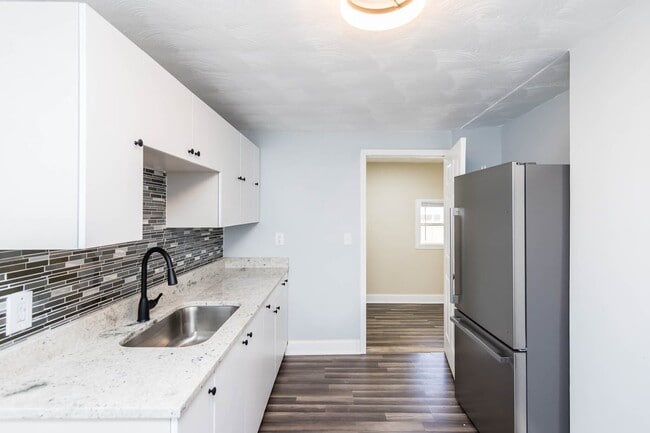 Photo - 482 E Jenkins Ave