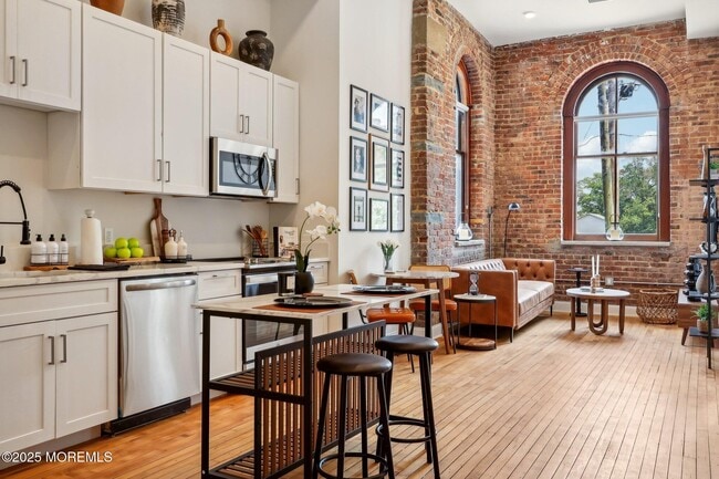 Photo - 179 Chelsea Ave Apartment Unit 107