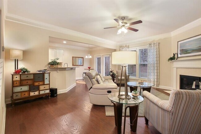 Photo - 3080 Cross Creek Dr