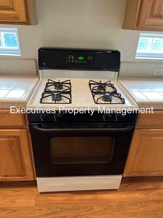 Photo - 3564 Santiago Ave