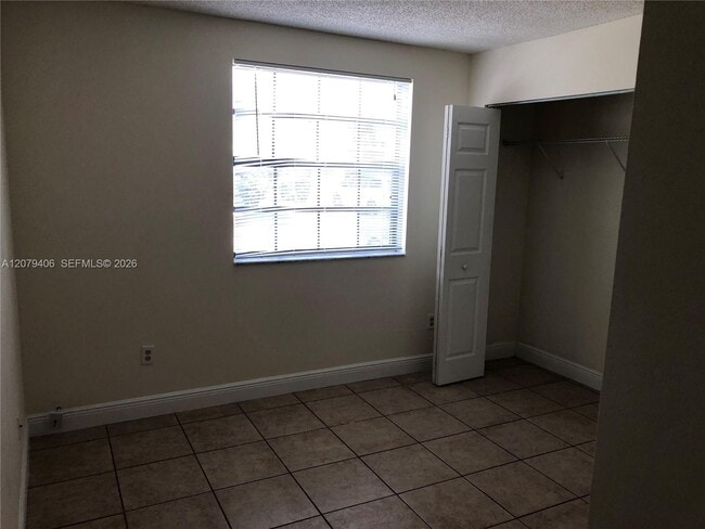 1071 Adams Ave Unit 1071C