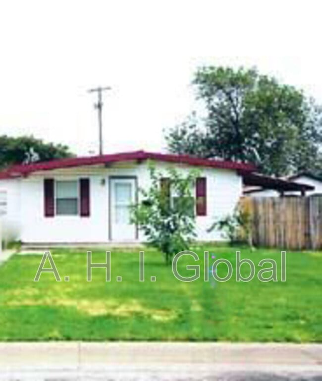 Building Photo - 4421 S Hayden St