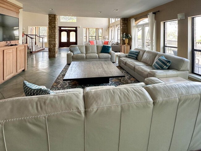 Photo - 206 Forest Dr Unit ID1351175P