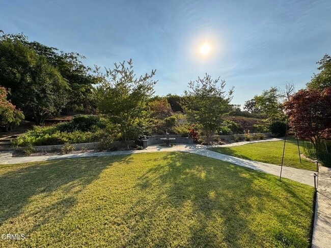 Photo - 620 Trueno Ave