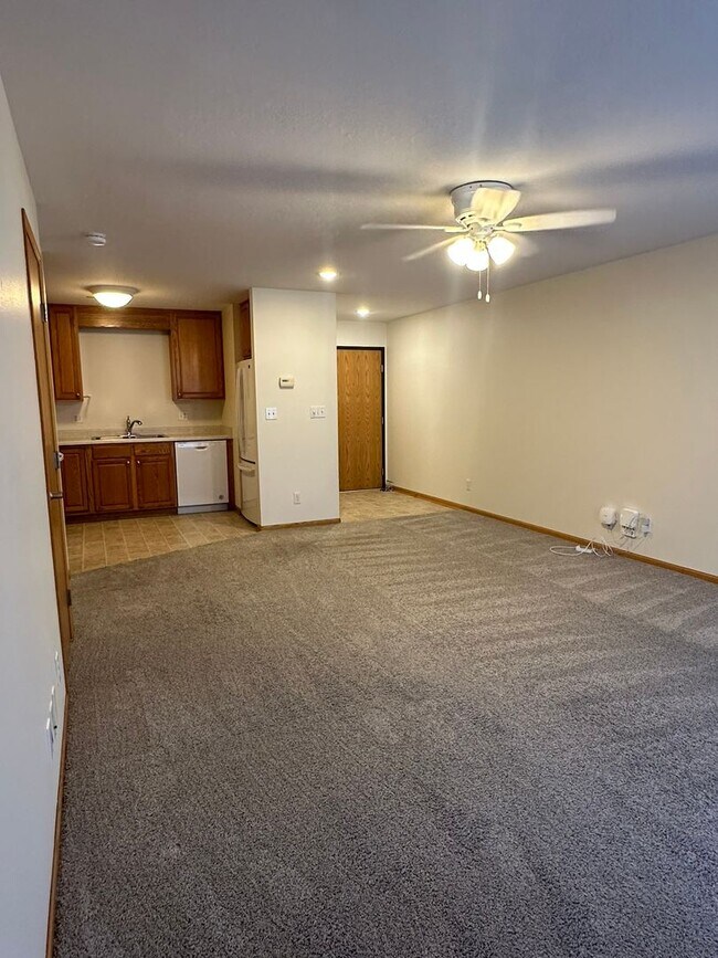 Photo - 2519 Bristol Dr Unit BR9-107
