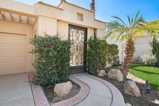 Photo - 75417 Spyglass Dr