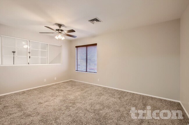 Photo - 2455 E Broadway Rd