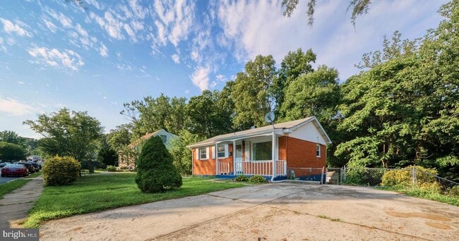 Building Photo - 14307 Bismark Ave Rental