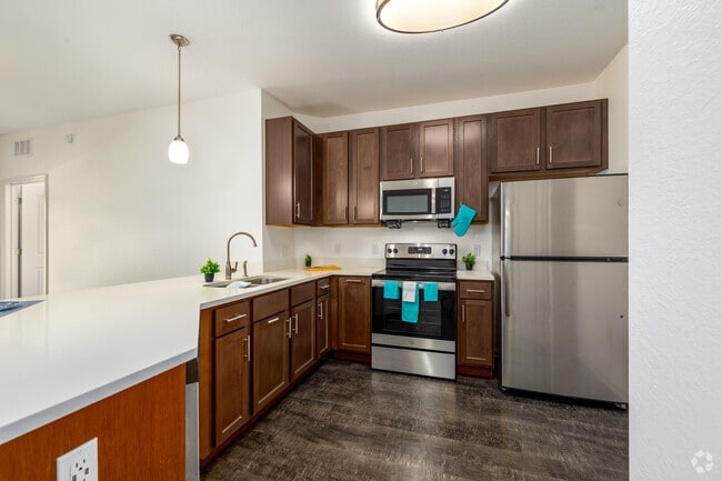 Cortona - 3BR, 2BA - 1,252SF - Kitchen