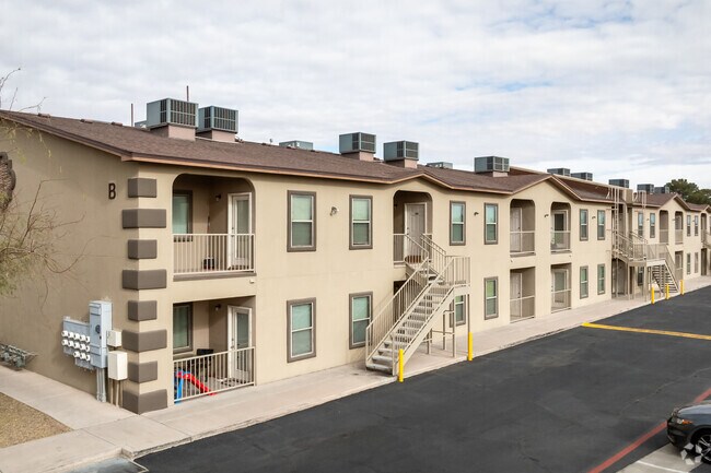 La Jolla Place Apartments