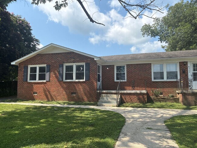 Photo - 408 S Jefferson St Unidad A
