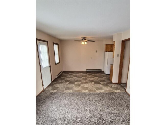 Photo - 316 S 3rd St