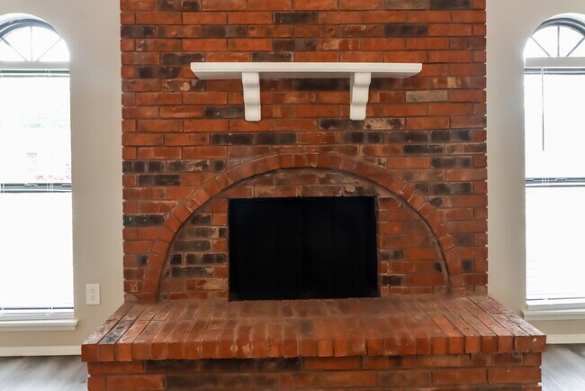 Photo - 4209 Campion Ln