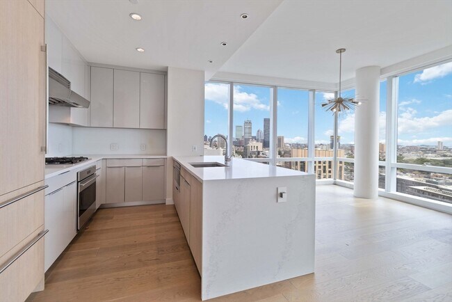 *Las imágenes son muestras representativas de la unidad anunciada. En algunos casos, las unidades reales que visita... - 132 Brookline Ave Unidad L20