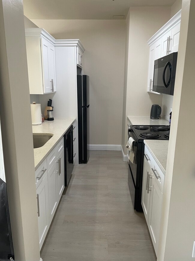 196 Crown Street Unidad 5B
