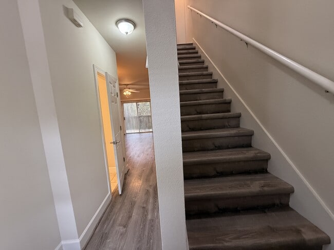 Photo - 15284-15331 US-331 BUS