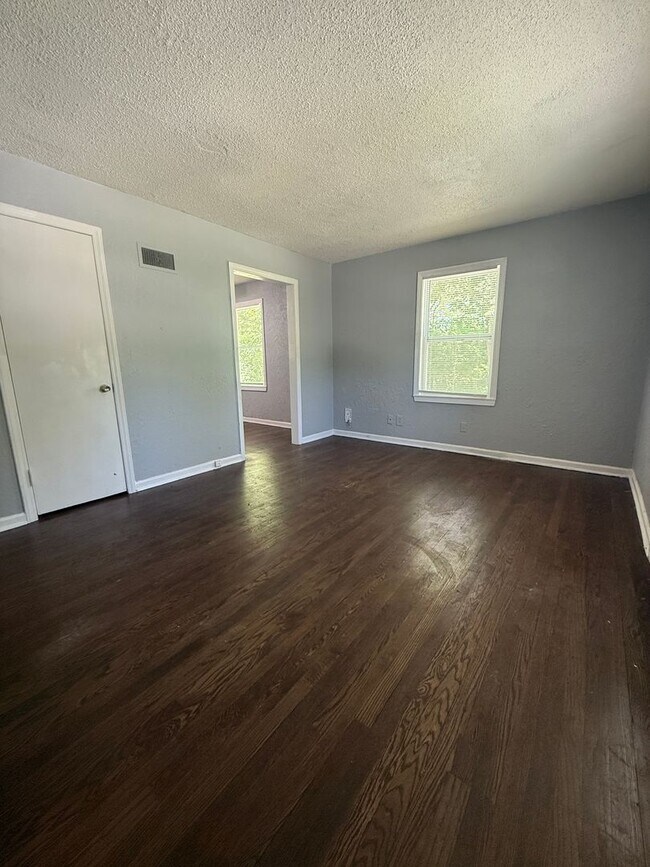 Photo - 5816-5818 Bellefontaine Ave Unit 5816 Bellefontaine Ave