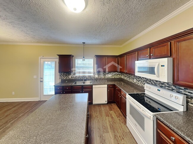Photo - 3605 Belvidere Ct